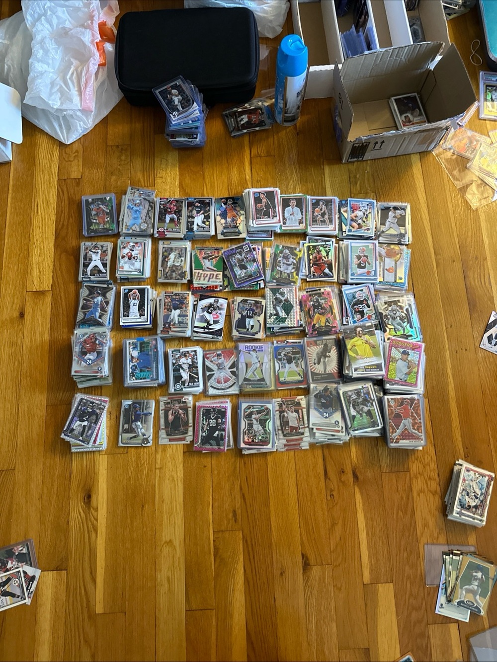 100 Sports Cards Lots Color Bowman 1st Rookies MLB NFL NBA UFC AND OTHERS